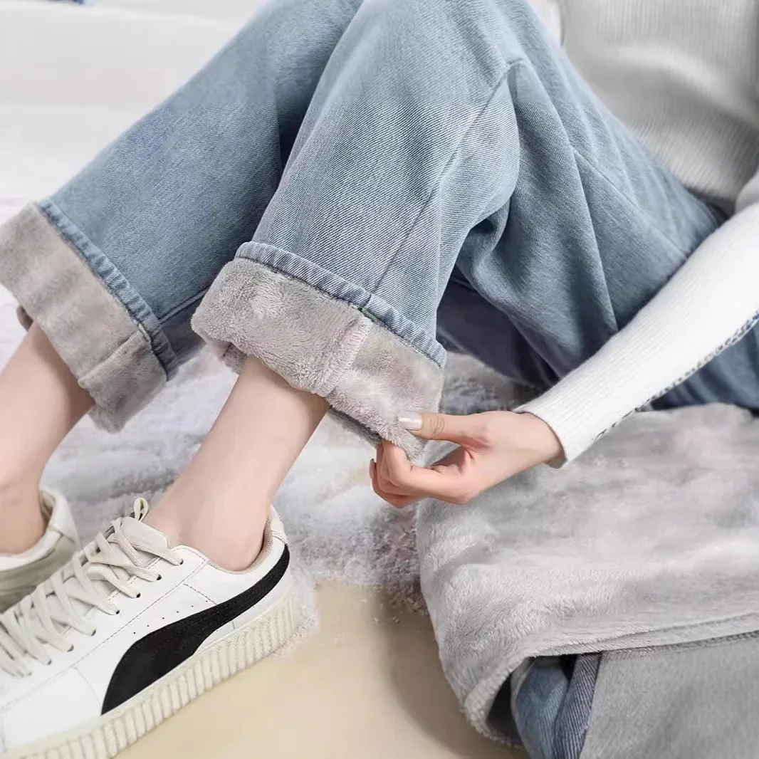 

Широкие джинсы с высокой талией на флисовой подкладке, женские осенне-зимние новые стильные утягивающие теплые свободные прямые джинсы длиной до пола, модные джинсы