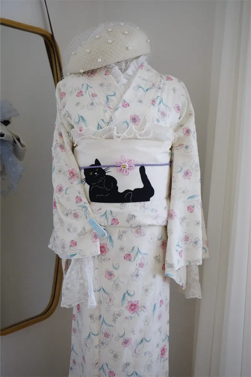 Women's Formal Komon Kimono - Traditional Japanese Jacquard Kimono with Elegant Lace-Inspired Composite Fabric