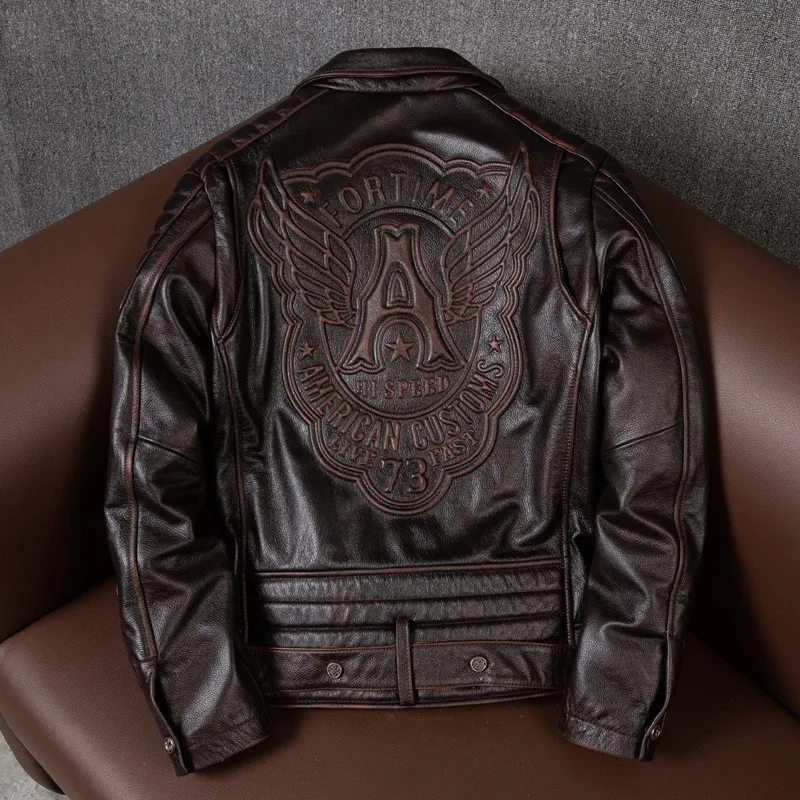 

A men's handcrafted cycling suit with lapel made of cowhide and leather for heavy-duty motorcycles