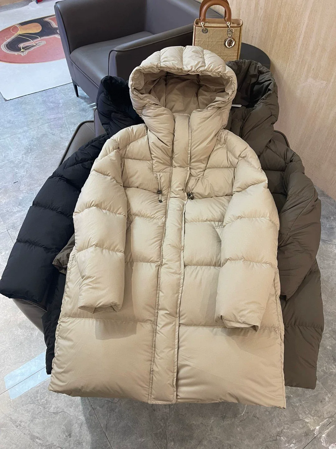 2025 winter new style jacket, loose fit, large size, mid-length, duck down jacket for women