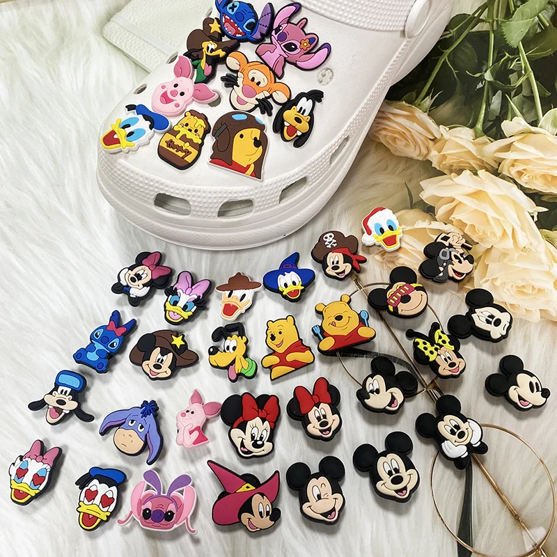 16-100-pecas-de-desenho-animado-do-mickey-​-acessorios-de-pvc-para-sapatos-disney-pooh-bear-diy-para-decoracao-de-sapatos-classicos-presentes-para-criancas