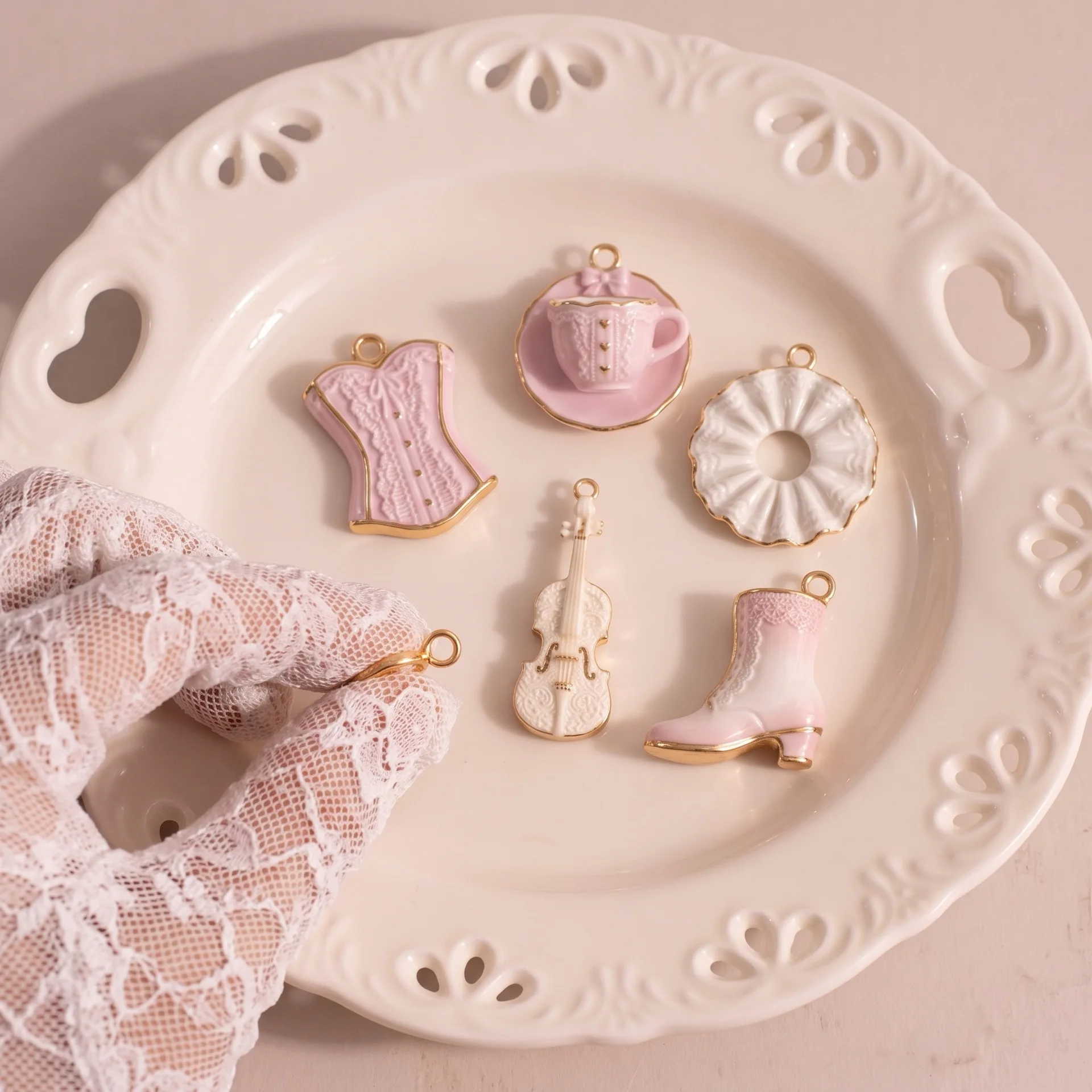 New Victoria Girl Pink Series  - đánh giá và giá Jewelry Making Victoria