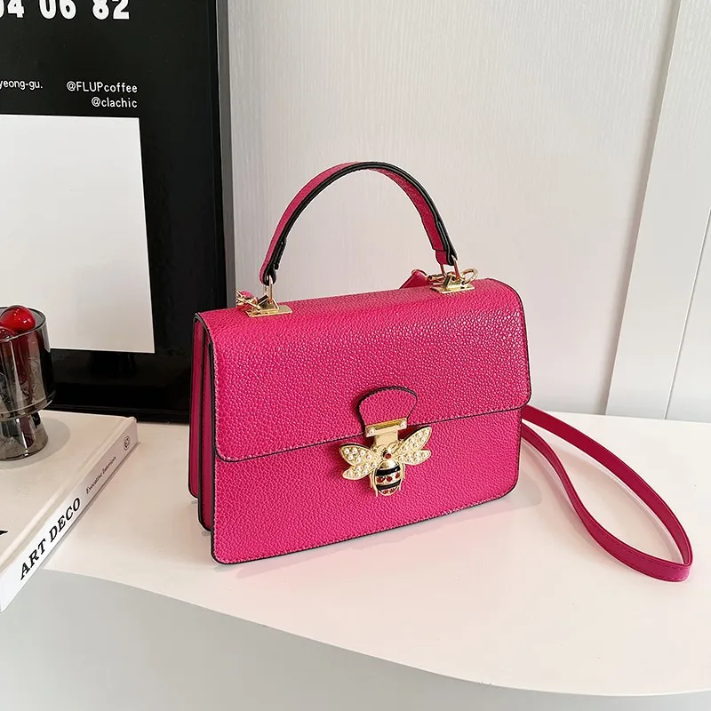 

Fashion Chain Strap Bag, Chic Square Purse for Women Versatile Crossbody Shoulder Bag Elegant Day Night Tote Stylish Mini Bag​