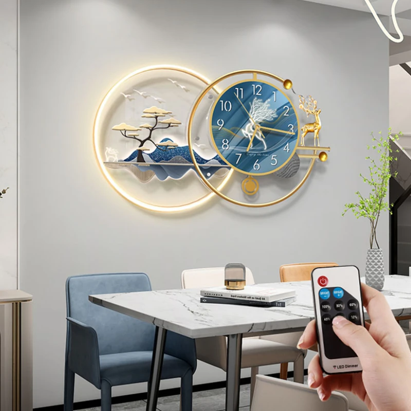 Living Room Fancy Wall Watch Night Light Aesthetic Unique Luminous Large Wall Clock Design Luxury Hands Reloj Pared Decorative