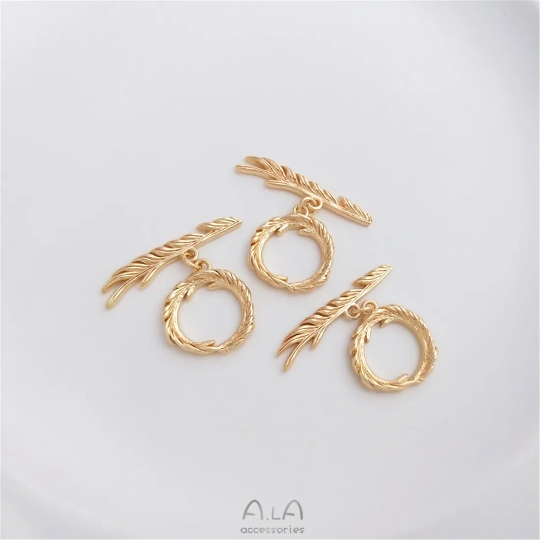 Рисунок 2 - 14k золото перо в форме меха модная