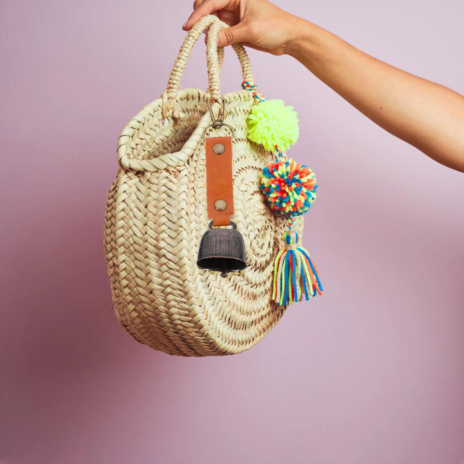 

2Pcs Bell Pendant for Camping Bear Bells Compact Lightweight Warning Bell for Hiking Biking Climbing Outdoor Safety Gear