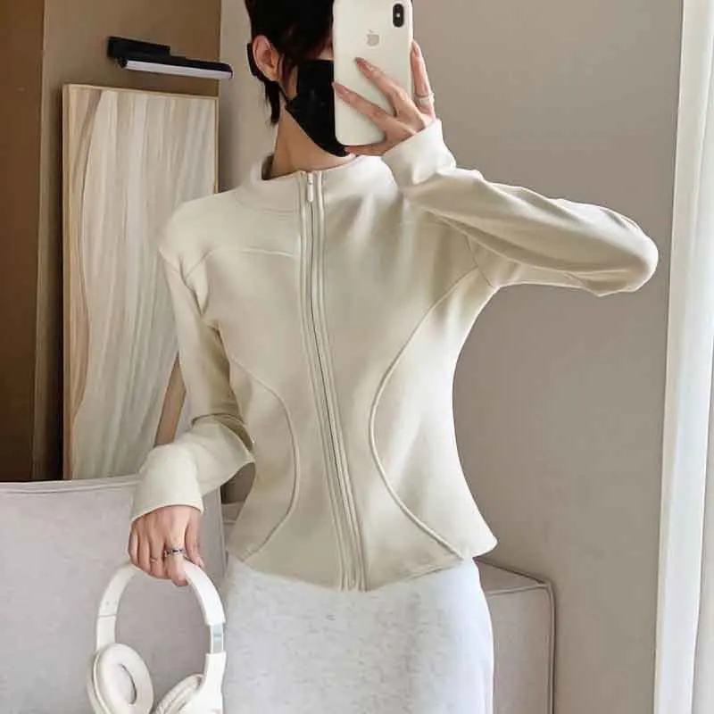 2025 New Autumn and Winter Warm Fit Slimming Long Sleeved Outerwear Windproof Top for Women American Niche Stand Up Collar Jack