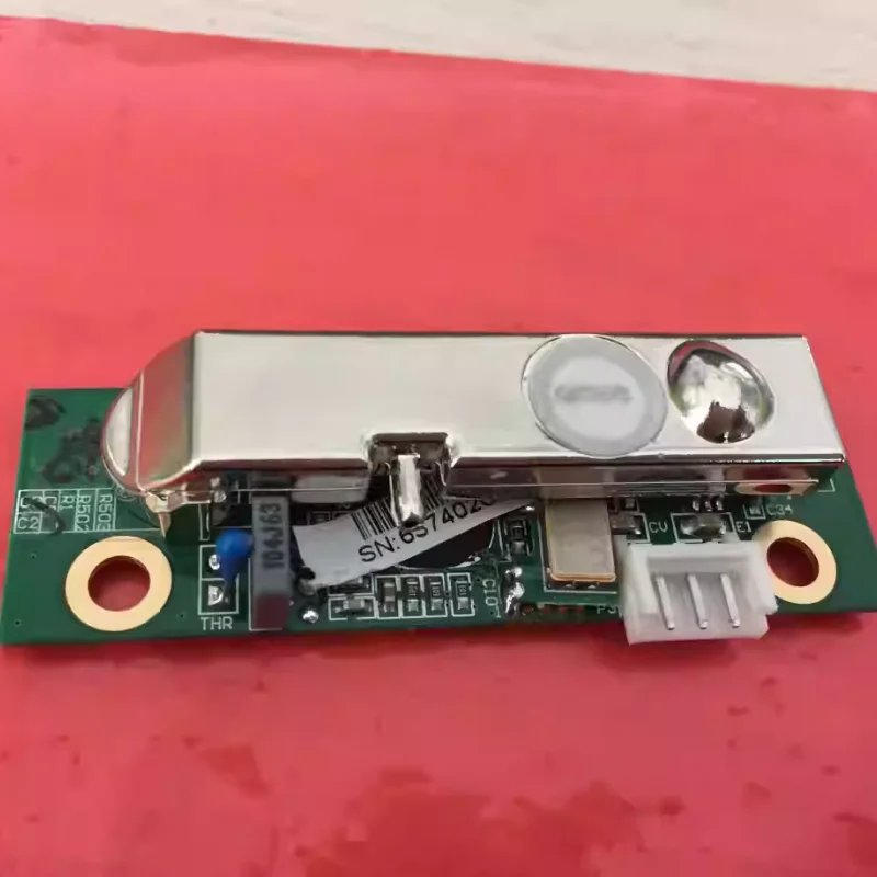 The Japanese FIS carbon dioxide sensor IR93 is a low-cost, high-precision alternative to the Nisera CO2-4k-3m-p sensor