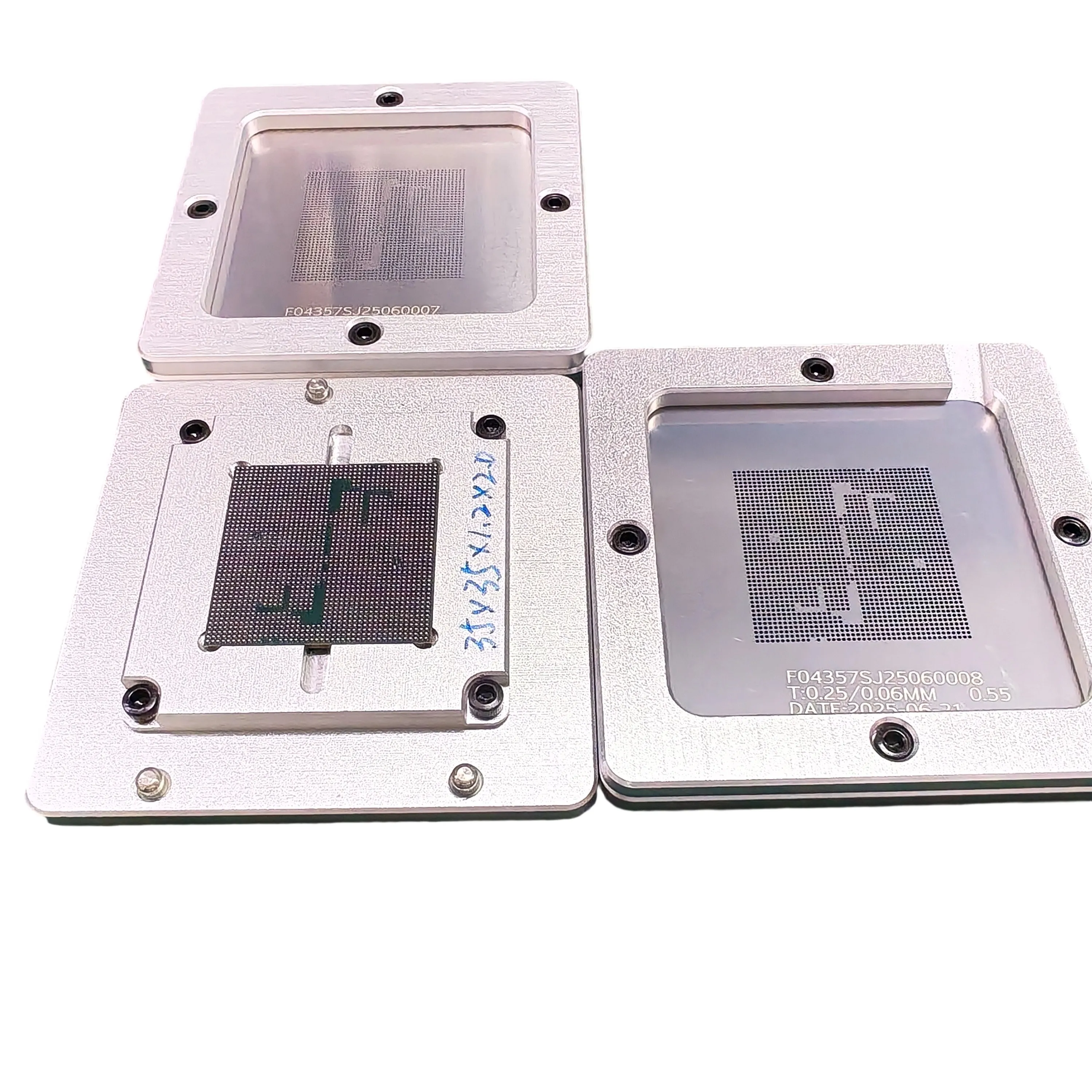

Customized Reballing Stencil Set F04357SJ25060008 T:0.25/0.06MM 0.55 For BGA Chip Welding Repair Reballing Station