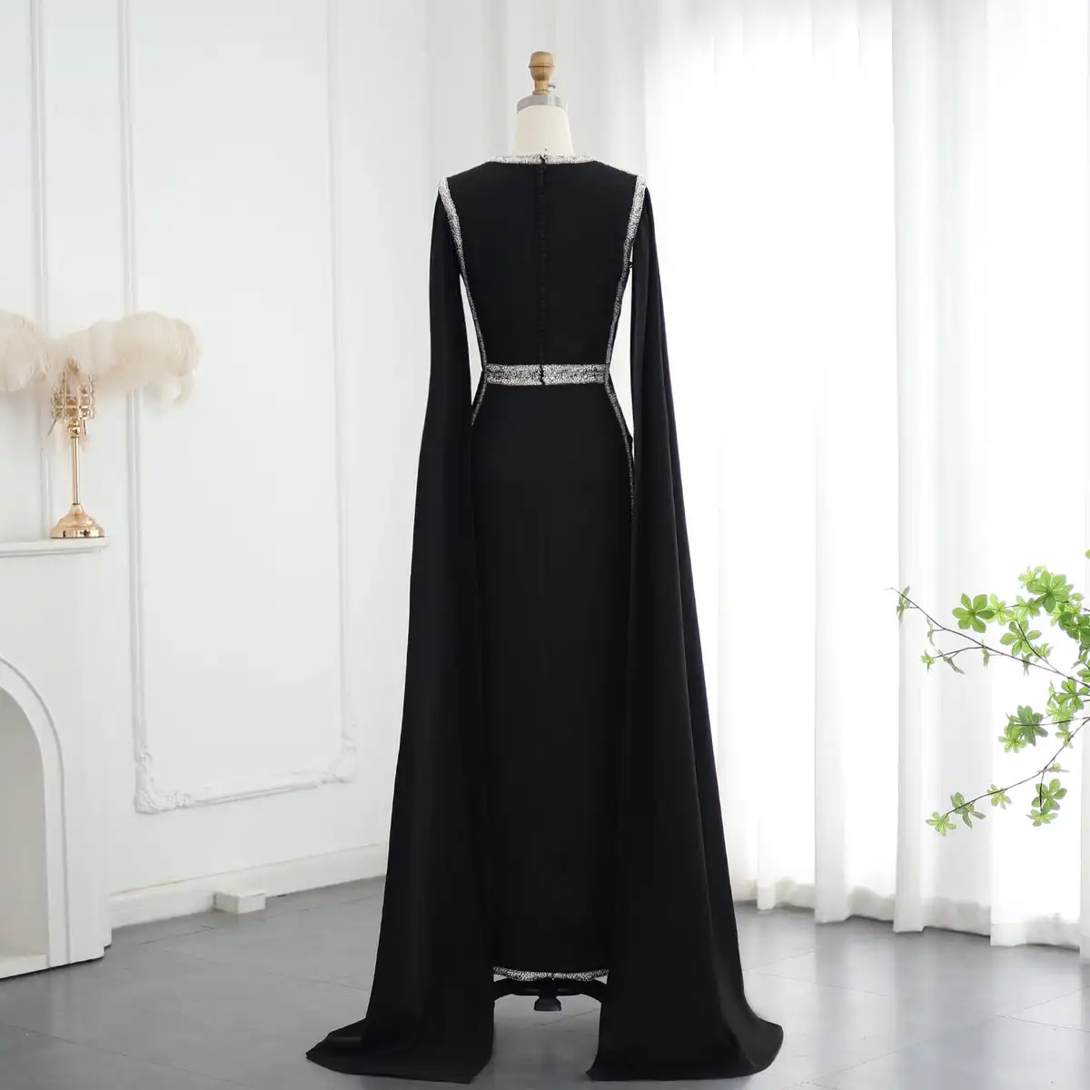 Luxury Embroidered Beaded Black Evening Dress With Cape Sleeves Dubai Women Wedding Party Gowns LSZ487