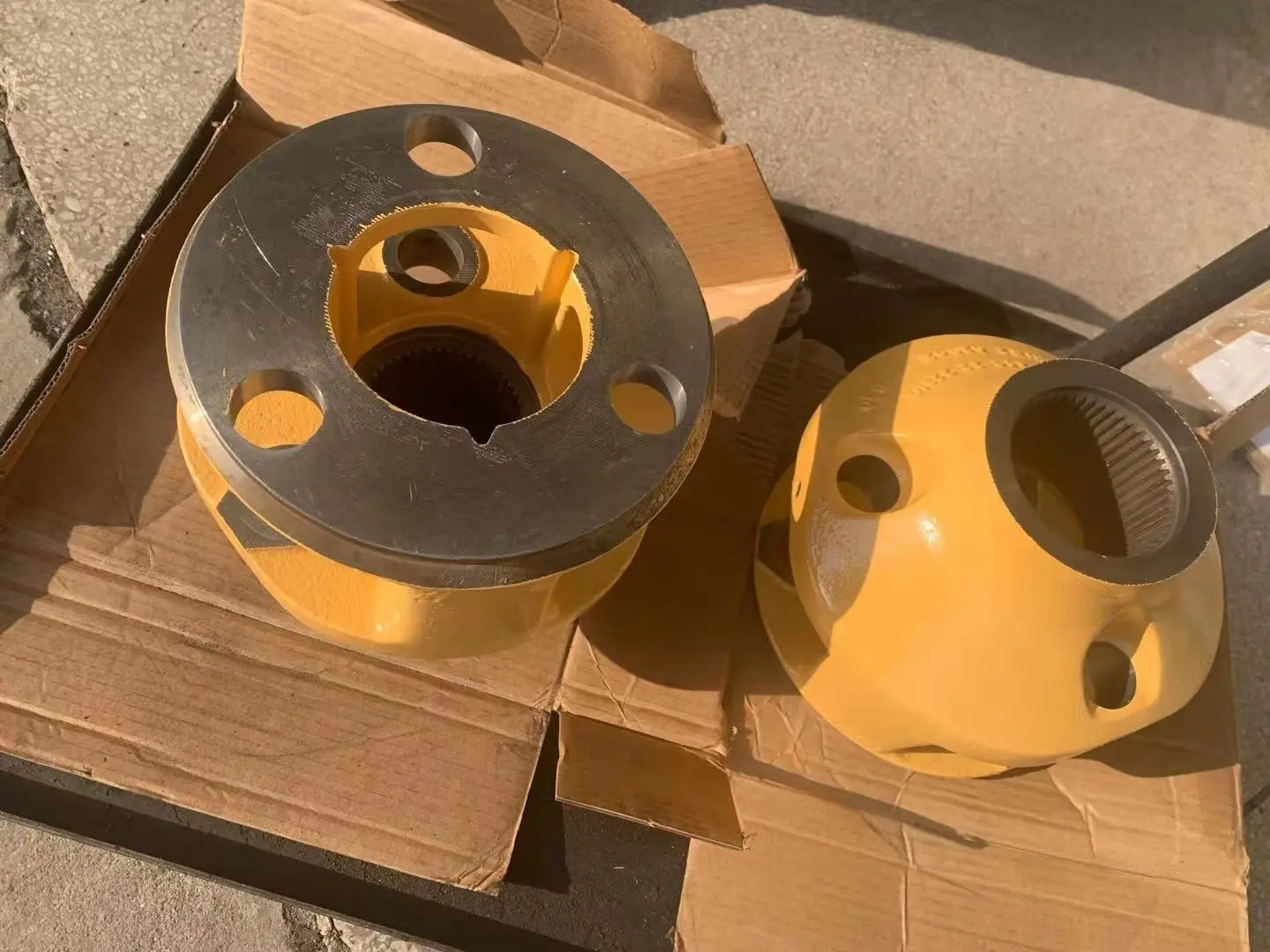 حار بيع في 2026 ملحقات آلات البناء المتينة للودر WA300 WA300L WA320 CARRIER 419-22-22810