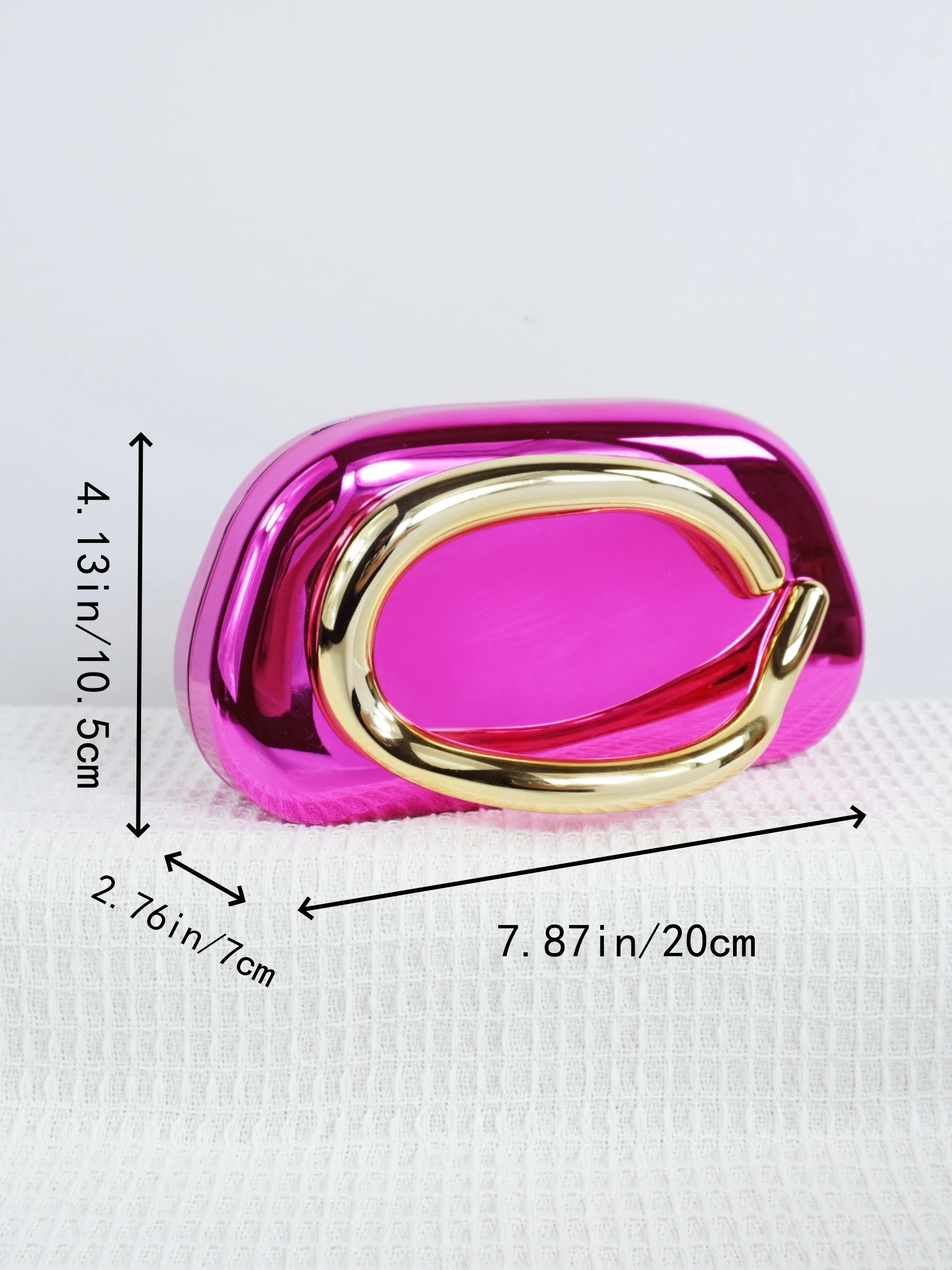 Ladies' high-end sparkling metal box shaped dinner bag, luxurious and fashionable metal strip decoration evening dress bag