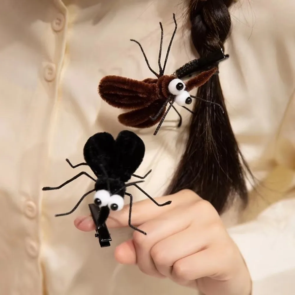لطيف مقلد البعوض دبوس الشعر لينة قلادة صغيرة ألعاب من القطيفة مضحك الحشرات الربيع دبوس الشعر نكتة الدعائم