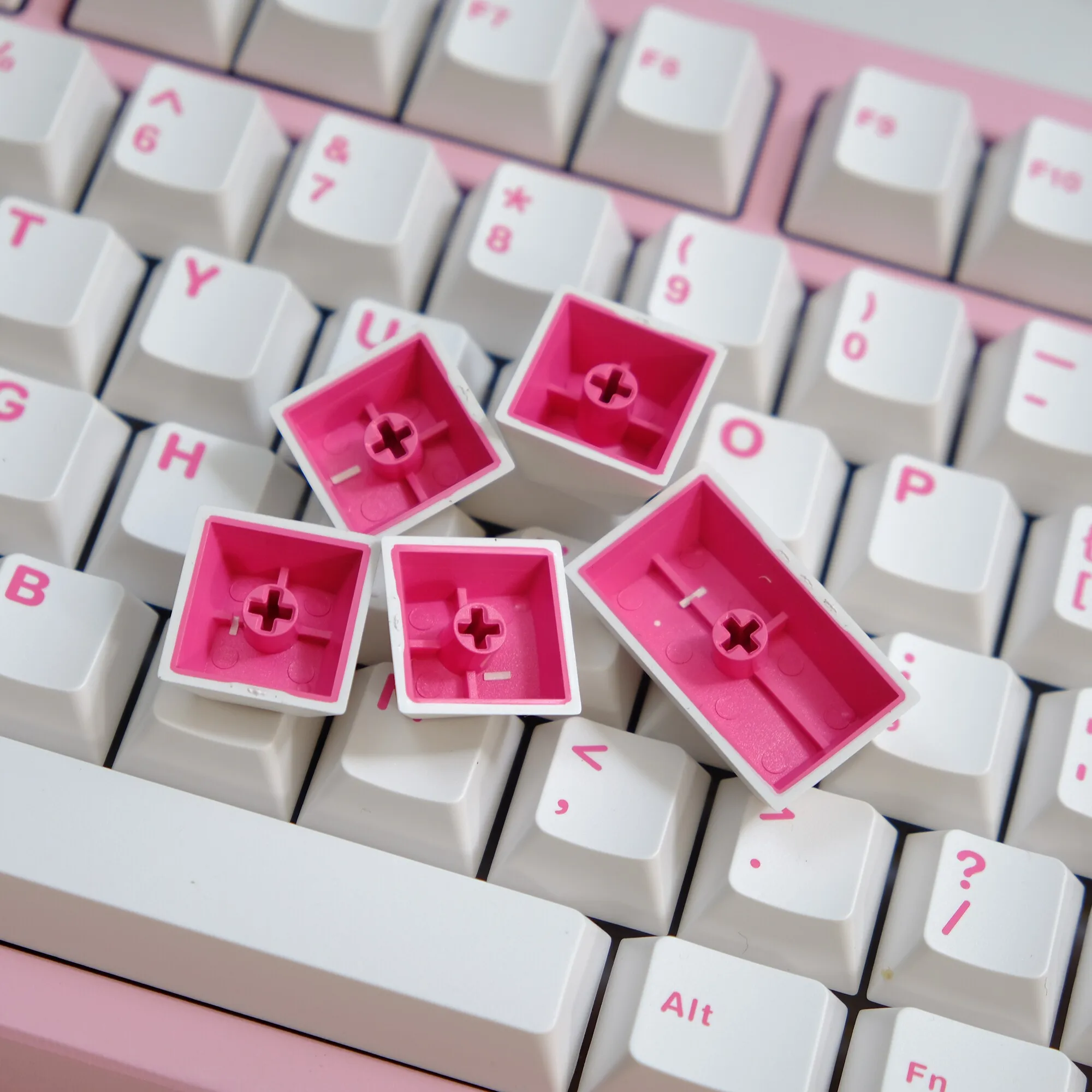 121 Keys Minimalist White Pink Double Shot PBT Keycaps Cherry Profile Key Caps for Gateron MX Switches Mechanical Keyboard - view 4