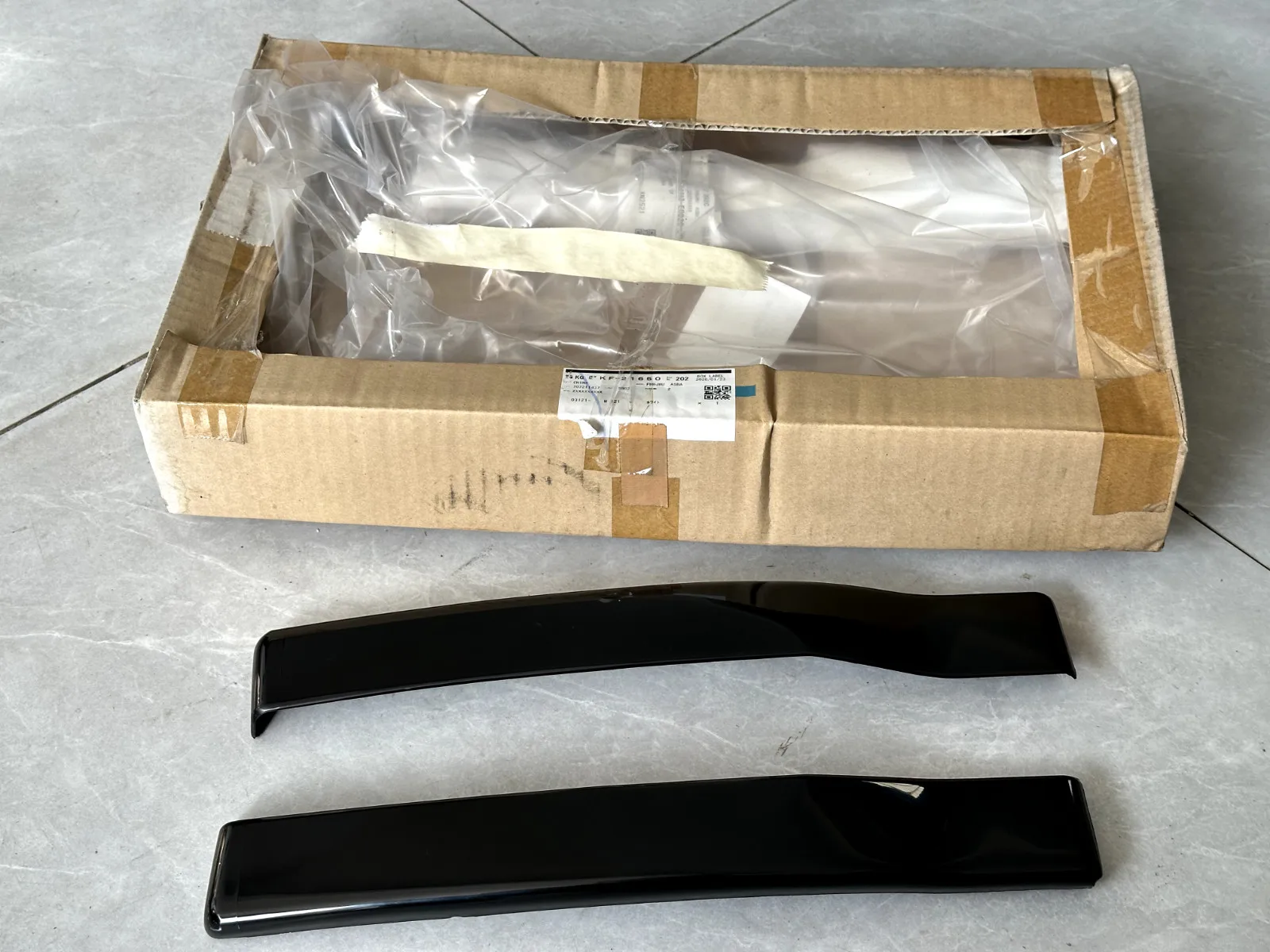 FOR HINO 700 PROFIA FH8J TRUCK GENUINE BUMPER SIDE TRIM 52712-E0020 52713-E0010