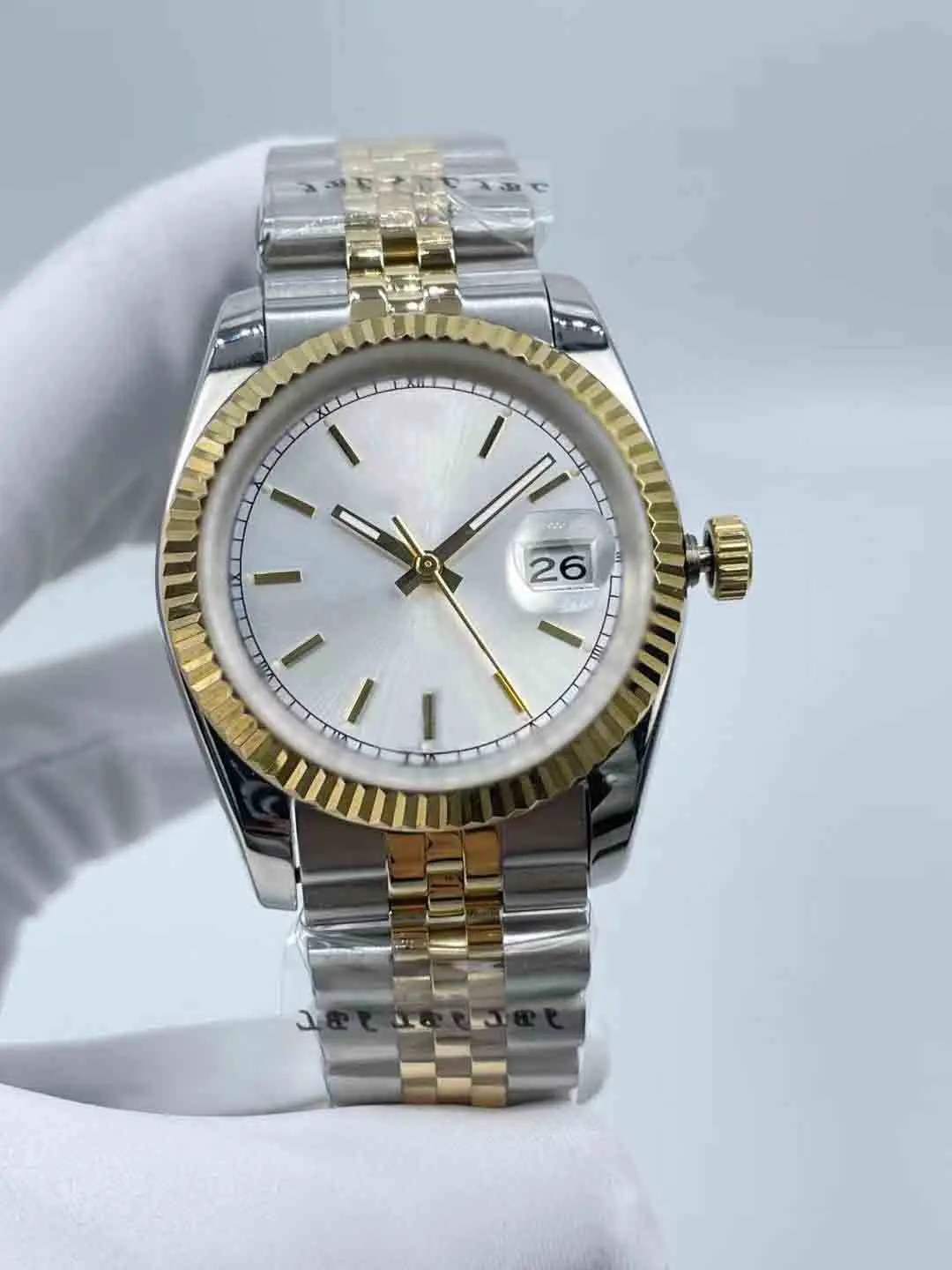 Elegant Ladies Watch - 36mm Bezel, Calendar Window, Precision Steel Strap