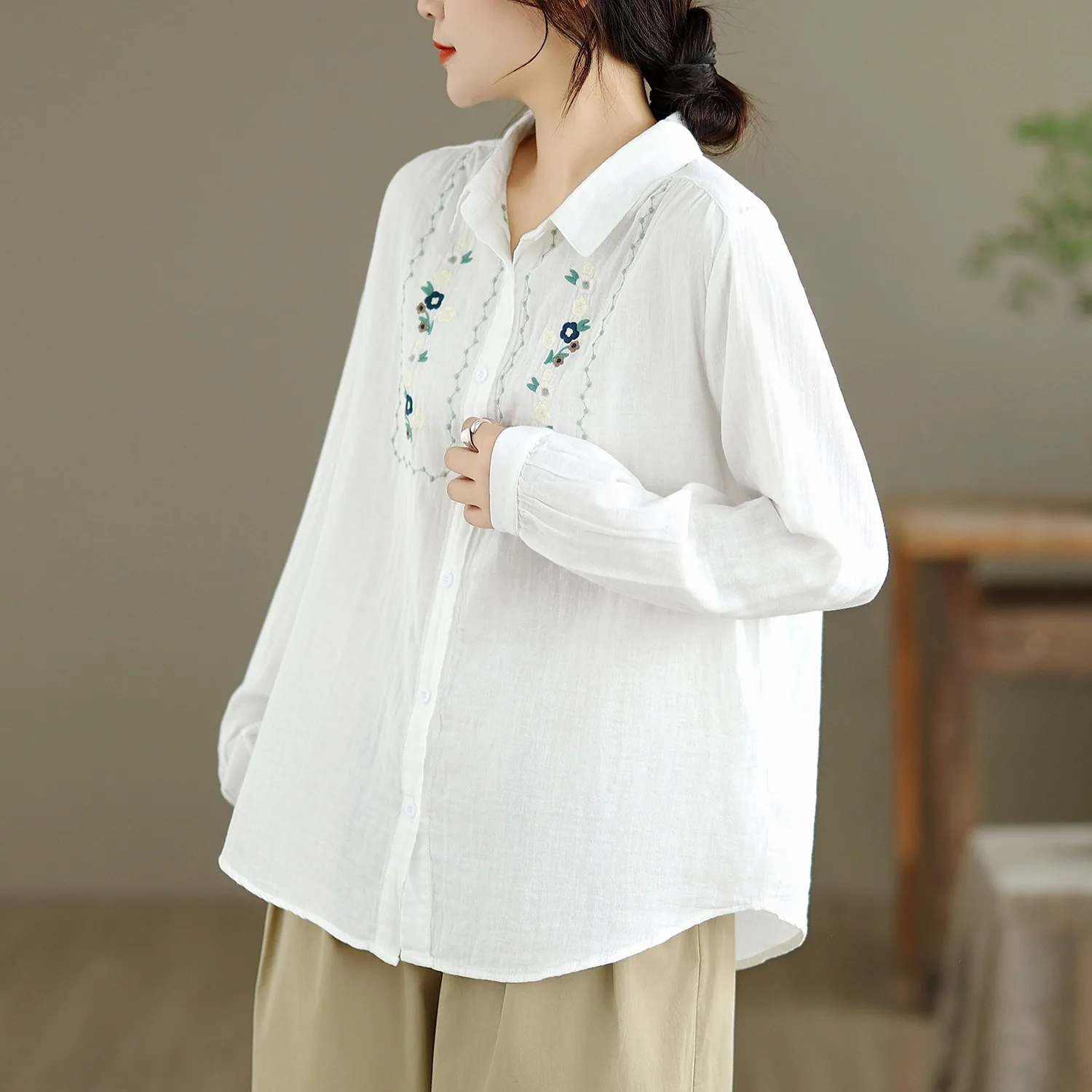 

Women's Long Sve Cotton irt Soft Skin-friendly Loose Base Top Autumn Faion Floral Embroidery Versatile Sle Polyester...