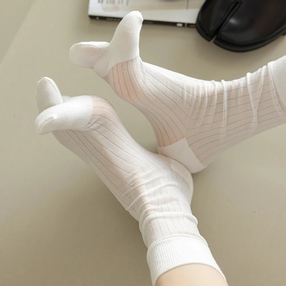 Japanese Harajuku Comfortable Split Toe Socks Ultra-Thin Cotton Golden Silk Stripe Socks Split Toe Tabi Sox Summer