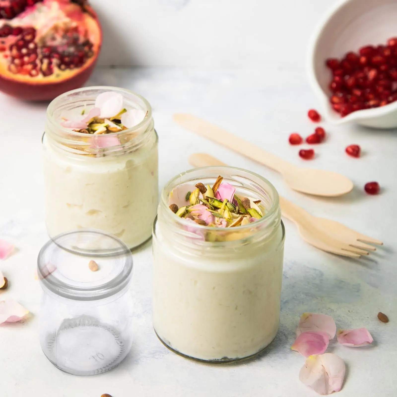 

20 шт. стеклянных бутылочек для пудинга, маленькие милые стаканчики для мусса, для пудинга, йогурта, желе, джема, банки для хранения, герметичные контейнеры для пищевых продуктов