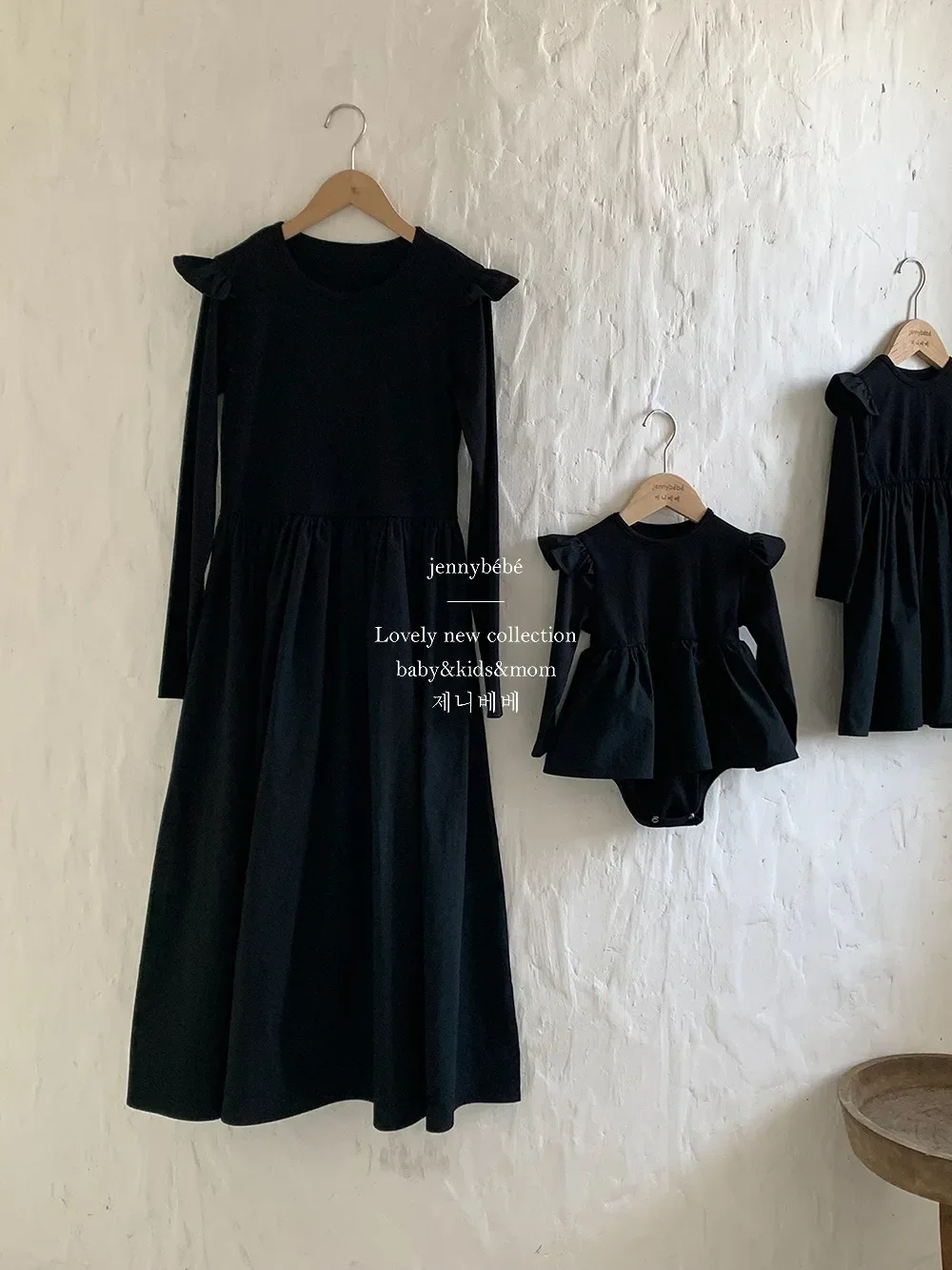 Family Matching  Autumn Spring  Black Color Dress Mother Daughter Long-sleeved Soft Cotton Dress Women Dress Baby Girl Bodysuit