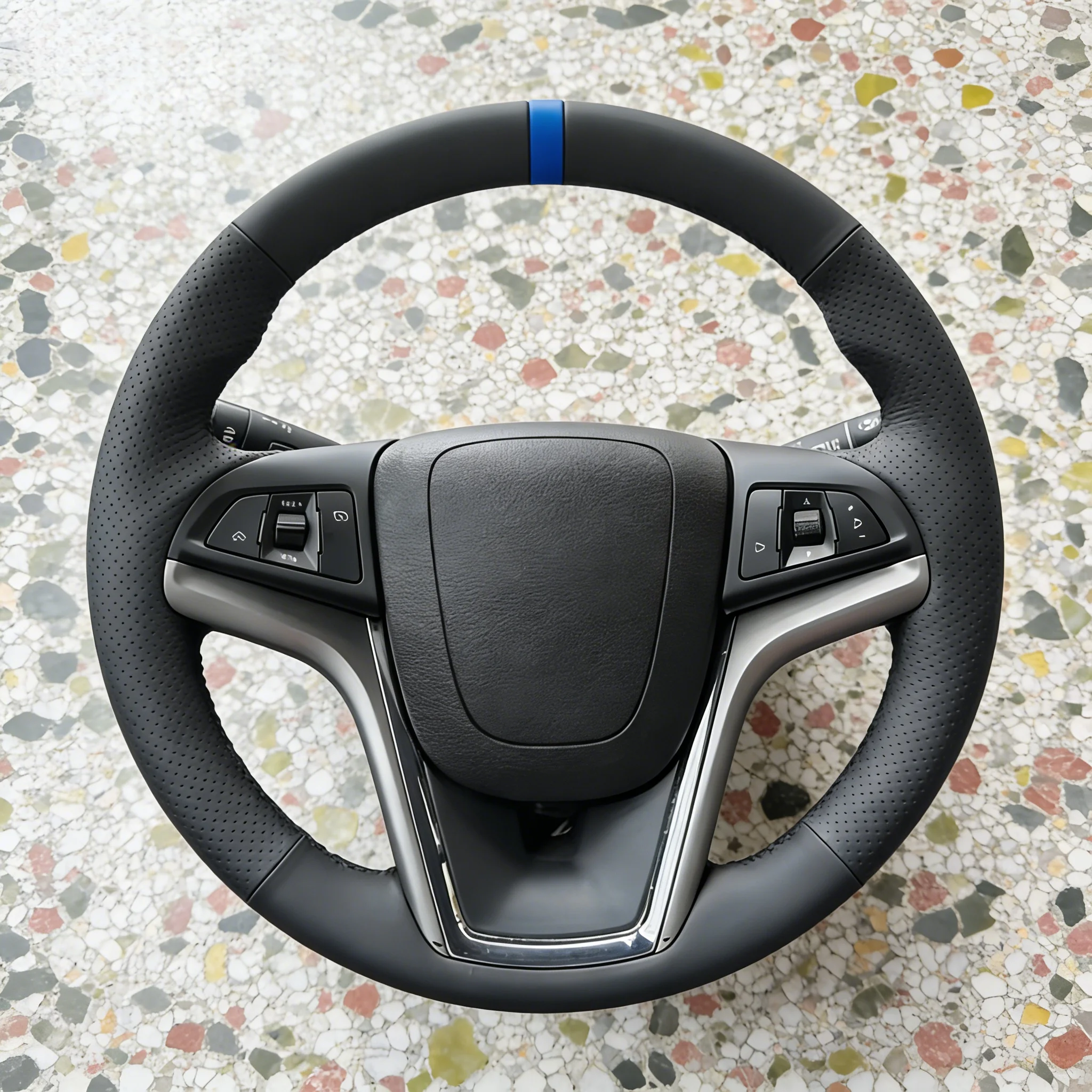 

Car Accessories Hand Stitched Perforated Non-slip Genuine Leather Steering Wheel Cover For Chevrolet Malibu Crekor Cruze Camaro