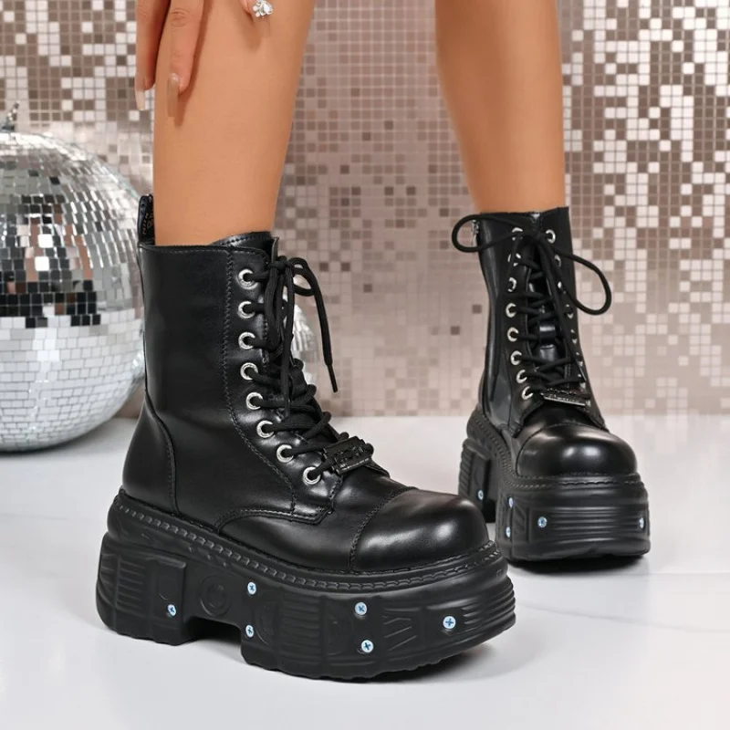 

Winter Muffin Bottom PU Rubber Front Lace-up round Toe Fashion Boots for Women