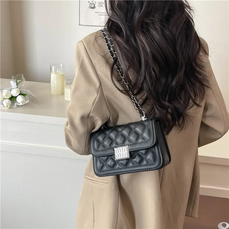 

Modern Messenger Bag For Women Trendy Solid Color Crossbody High-End Designer Leather Tote With Unique Letter Logo