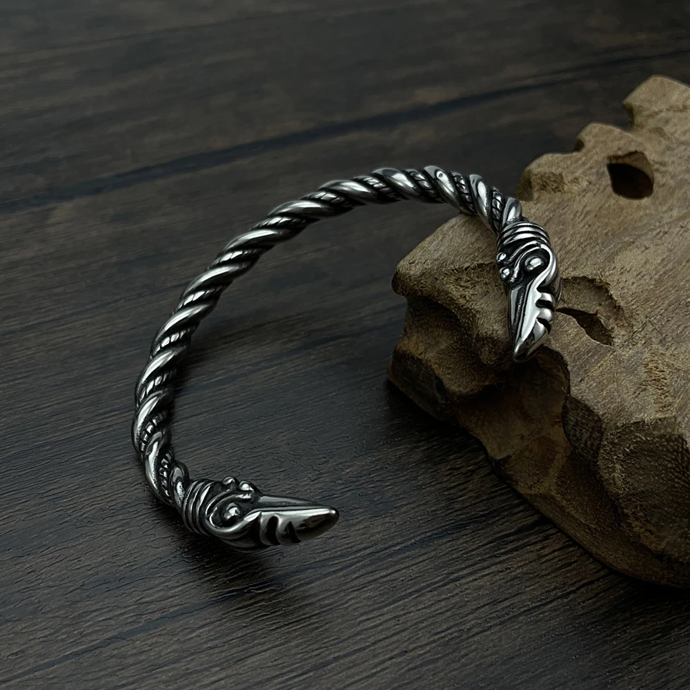 Vintage Viking Eagle Head Bracelet for Men Punk Domineering Stainless Steel Open Bracelet Fashion Amulet Jewelry Gifts Wholesale