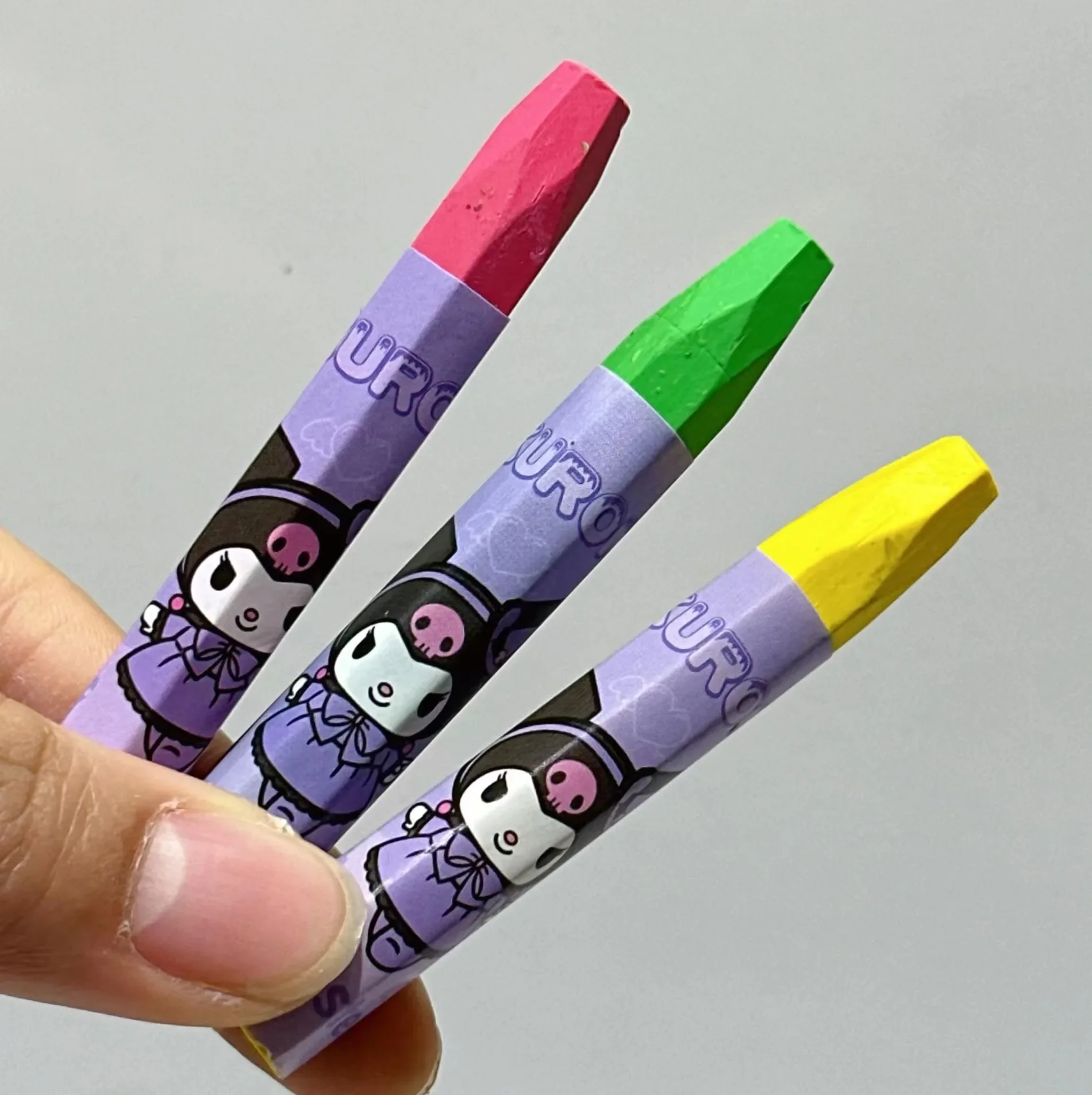 12 Color Sanrio Kuromi Cute Oil Pastel Boxed Multi-color Crayons Baby Painting Graffiti Not Dirty Hands Color Pen Crayons