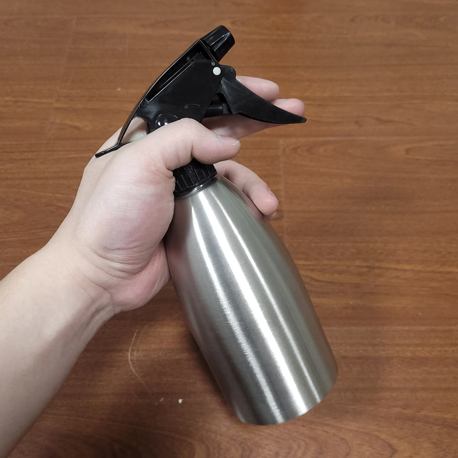 304 Stainless Steel Spray Bottle Watering Spray Kettle Humidifying Atomizing Sprayer Hair Salon Spray Bottle Kitchen Oil Spray