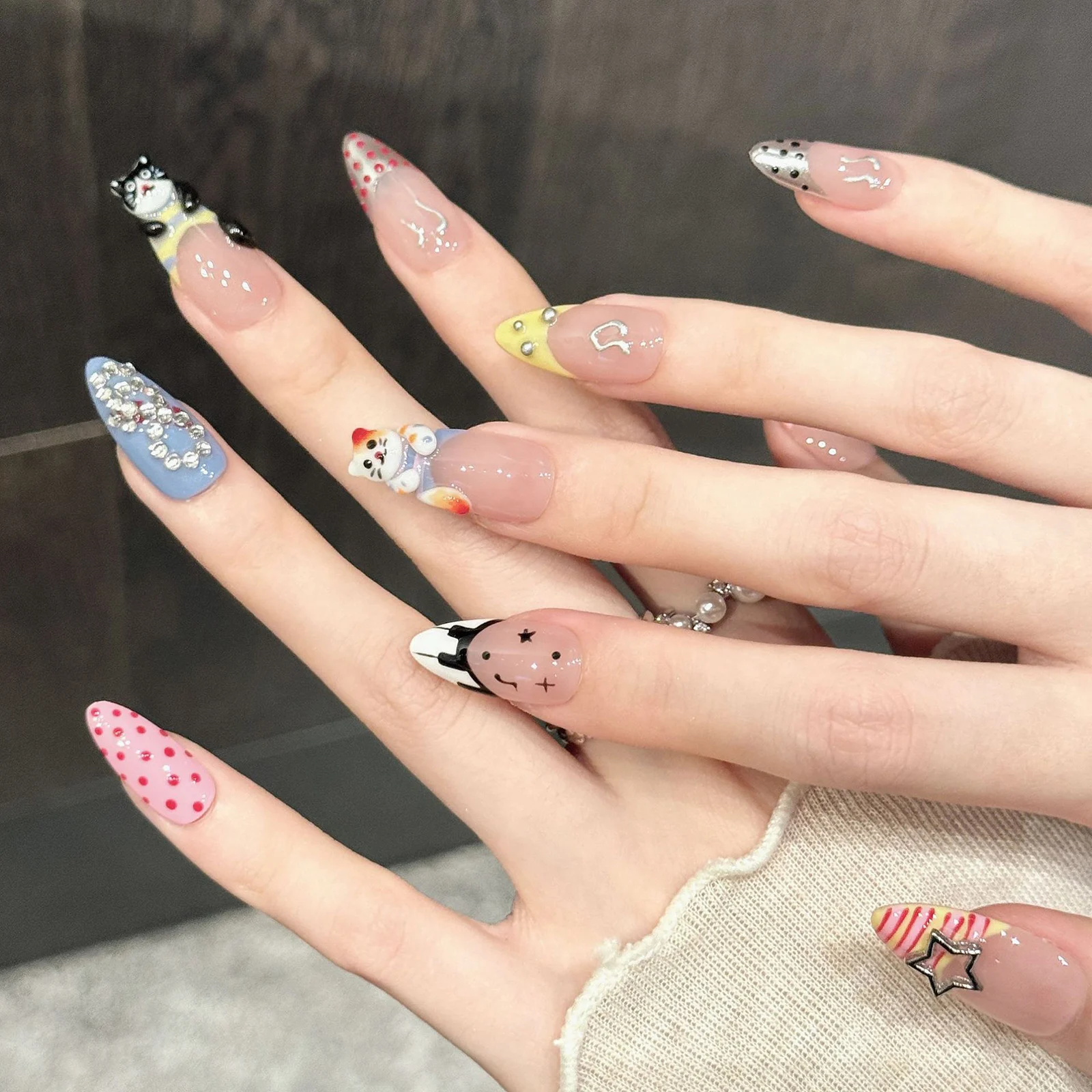 10pcs Almond Y2k Press On Nails 3D Cute Panda Cat Dotted Decor Wearable Gradient Hand Painted French Fake Nails Resin Nail Tips