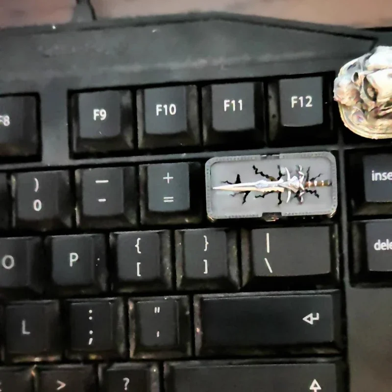 Anime Keycaps World of Warcraft Frostmourne Translucent Artisan Key Caps Mechanical Keyboard Caps Korean Keycap PC Gamer Gifts
