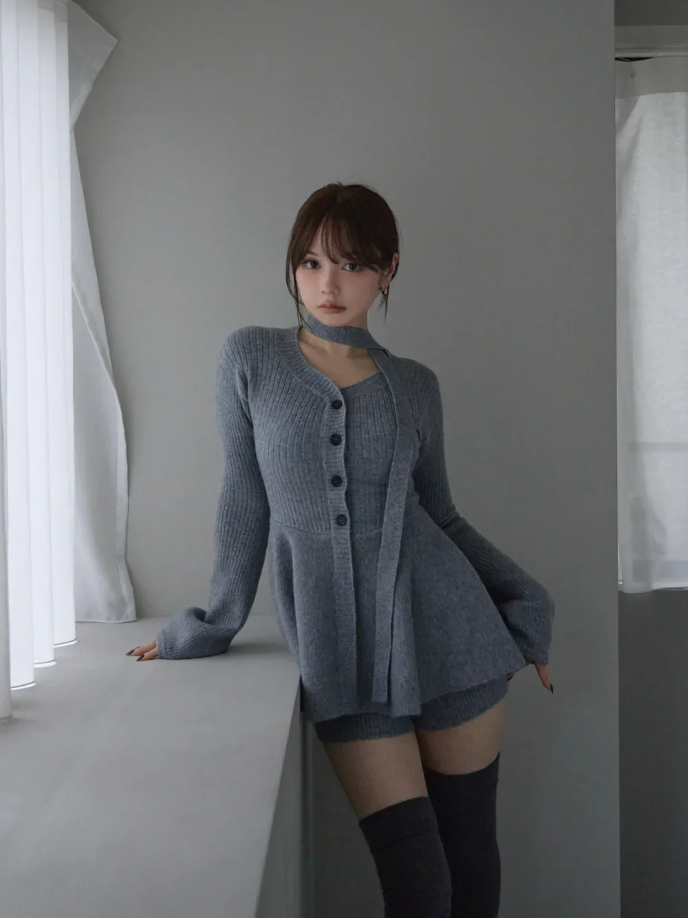 2025 Autumn New Japanese Style Single-breasted Top Fashion Design Waist-Cinching Knitted Umbrella Dress and Shorts 2 Pieces Set