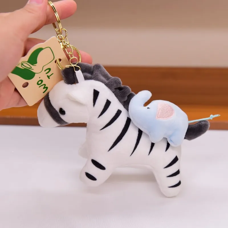 ตุ๊กตาม้าลายการ์ตูน ตุ๊กตาเชือกดึง ของเล่นตุ๊กตาขนนุ่ม พวงกุญแจม้า ของตกแต่งกระเป๋า ที่แขวนกระเป๋าเป้