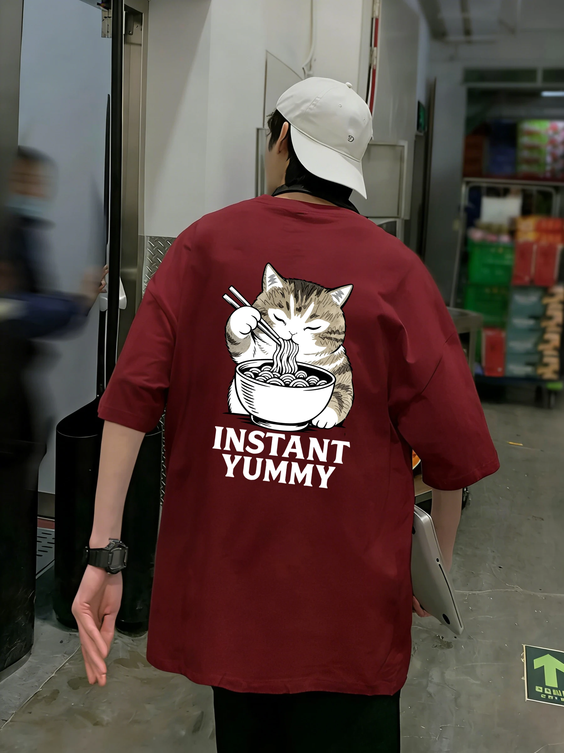 Kittens Eat Delicious Noodles Print Mens T-Shirt Soft Breathable T Shirts All-Match Cotton Fashion Top Loose Casual Short Sleeve