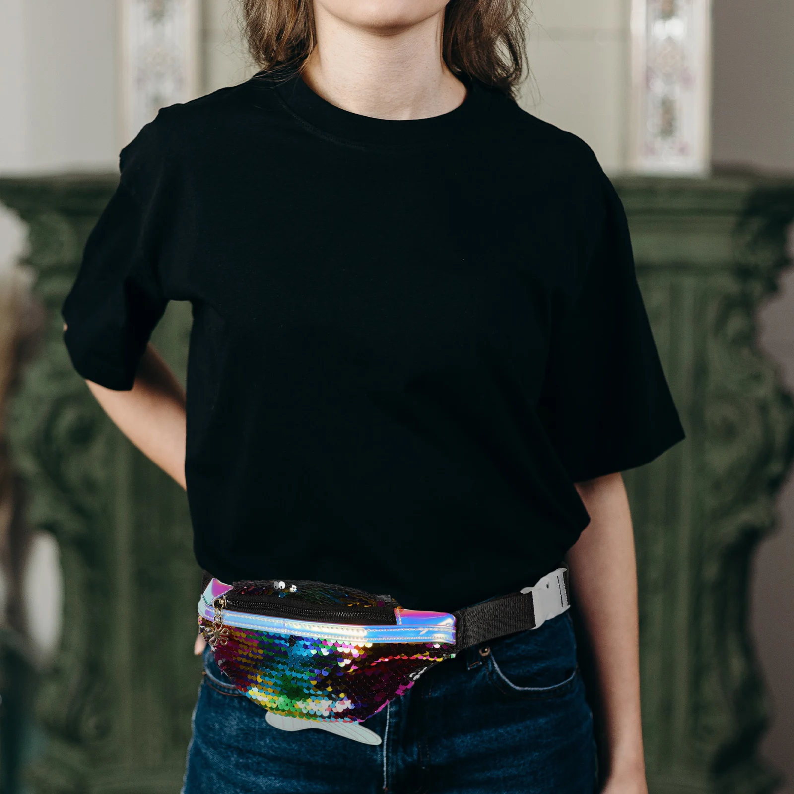 

Fish Tail Sequins Waist Bag Black Lightweight PU Women Crossbody Chest Fanny Pack Outdoor Casual Travel