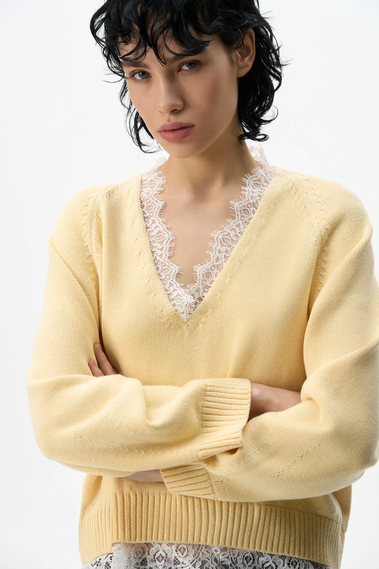 Lace Spliced V Neck Knit Sweater Women Loose Long Sleeve Yellow Pullover Elegant Patchwork Knitted Jumper