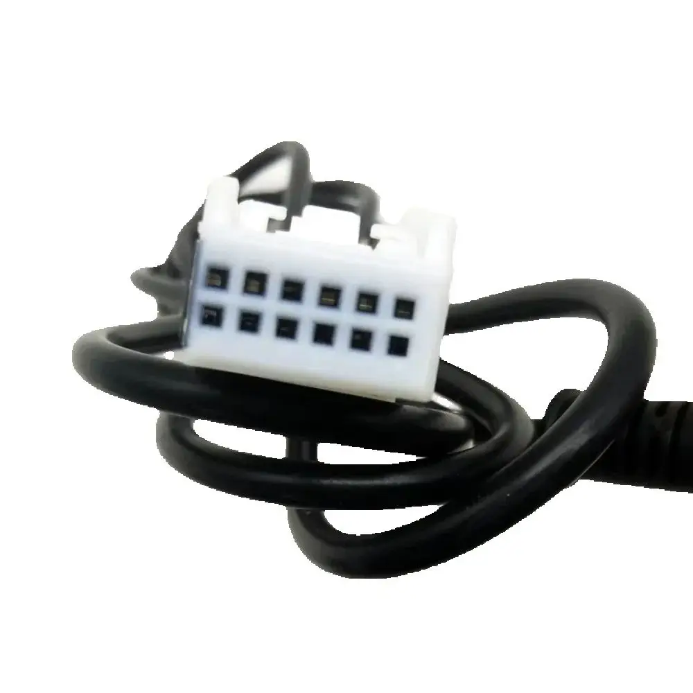 Suitable for 3.5mm mechanical to audio Peugeot 307 308 407 507 Citroen C2 C5 Sega TRIUMPH cable adapter with VDO RD4 CD
