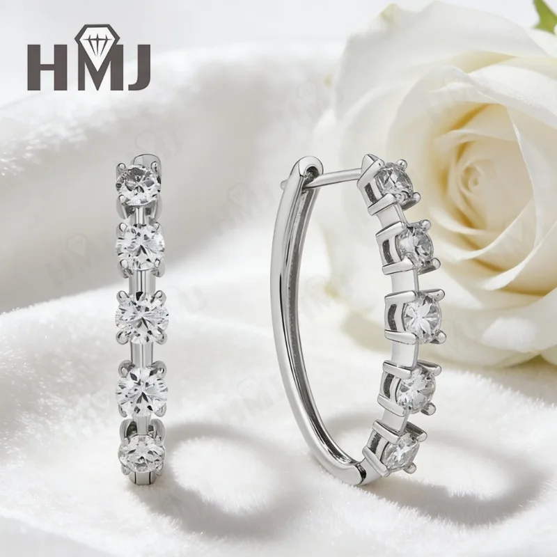 

Round Earrings with 2CT D Color Round Moissanite 925 Silver Plated Ear Stud for Women Fashion Daily ChristmasGift Jewely Quality