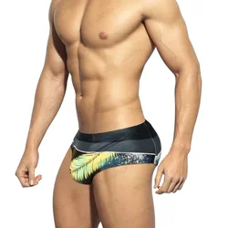 Zomer Heren Badpak Trend Leaf Print Zwembroek Heren Ademend Badmode Man Push-Up Pad Surf Strand Shorts
