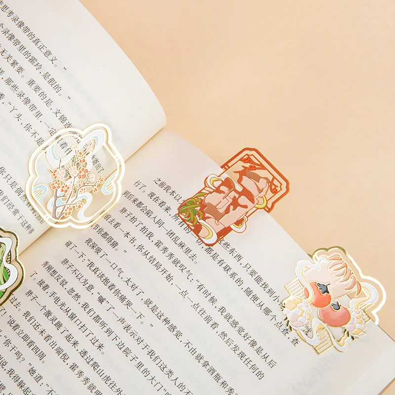 Elegant Zinc Alloy Bookmark for Lunar New Year Ritual Display Unique Design Book Markers