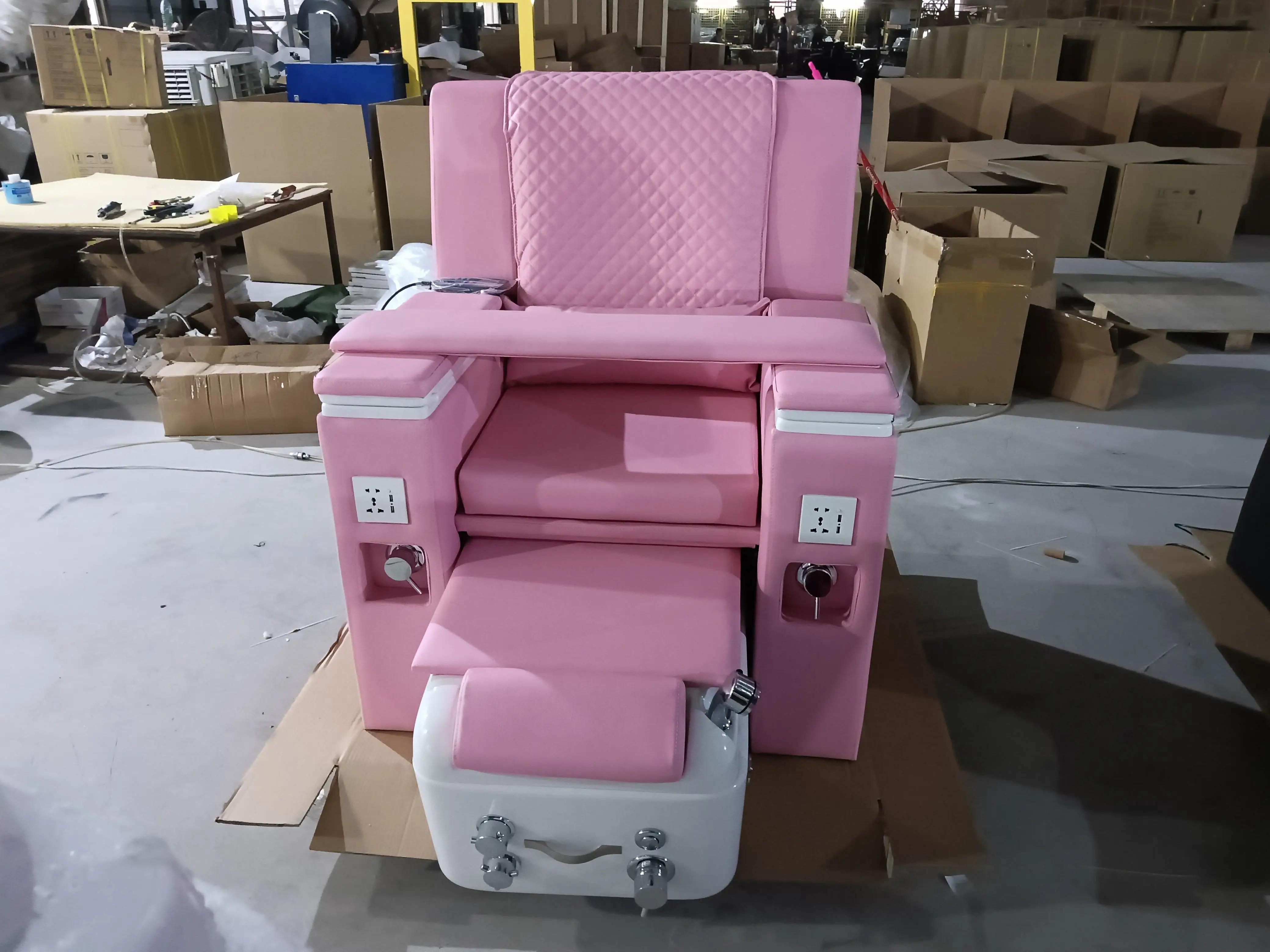 Pink Leather Luxury Pedicure Spa Massage Chair for Nail Salon with Electric Massage Multifunctional Pedicure Spa Chair