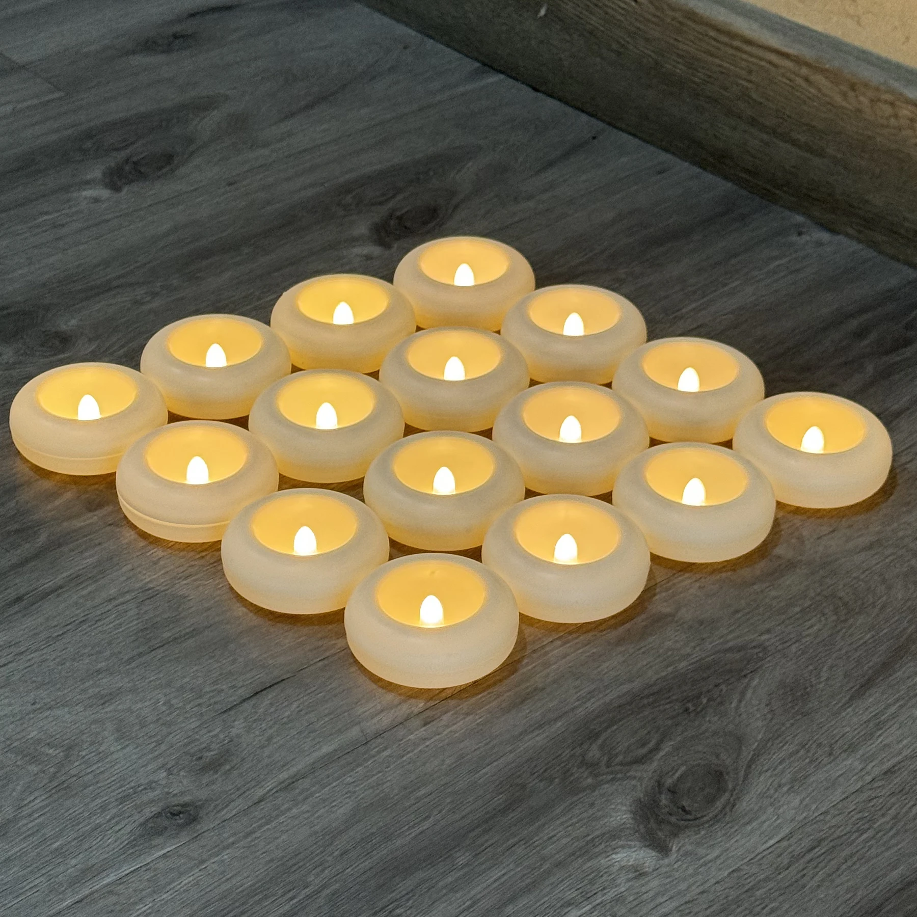 6pcs/16pcs/24pcs Set Portable Floating Candles That Light up When They Touch Water for Garden And Pool Decorations