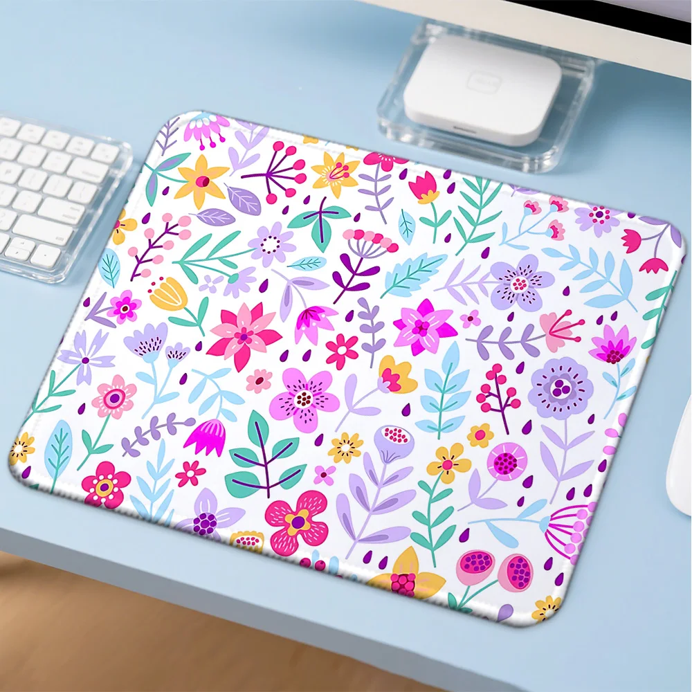 Mosepad scattered floral Computer Mat Desk Accessories Pc Gamer  Mousepad Company Game Mats Mouse Anime Mause Table Decoration