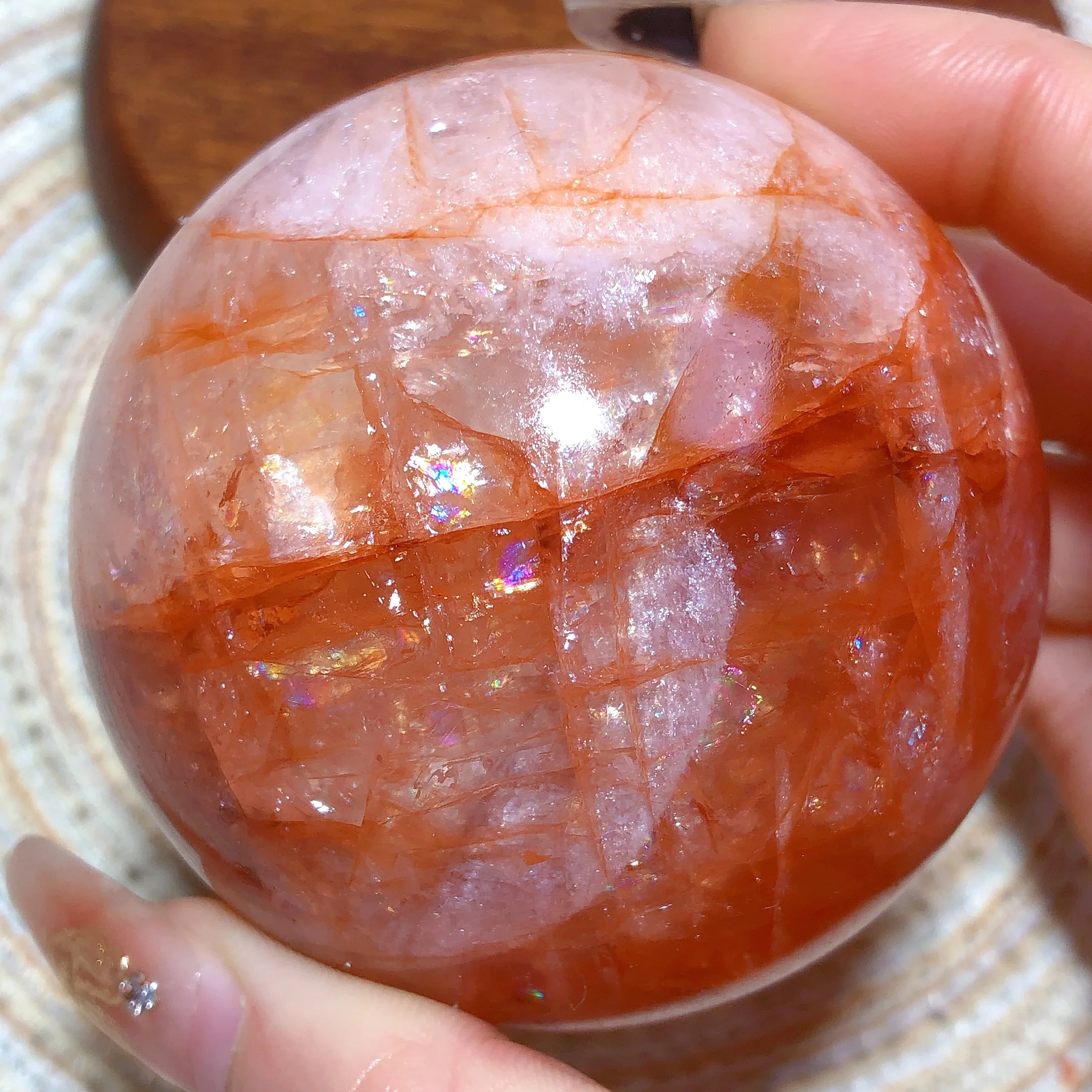 Natural Crystals Fire Quartz Rainbow Silver Flash Sphere Reiki High Quality Ball Holiday Office Decoration Witch Gift Energy