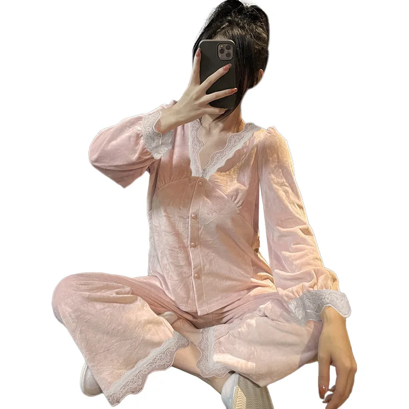 French retro court style golden velvet pajamas women autumn winter long-sleeved suit new homewear suit skin-friendly comfortable