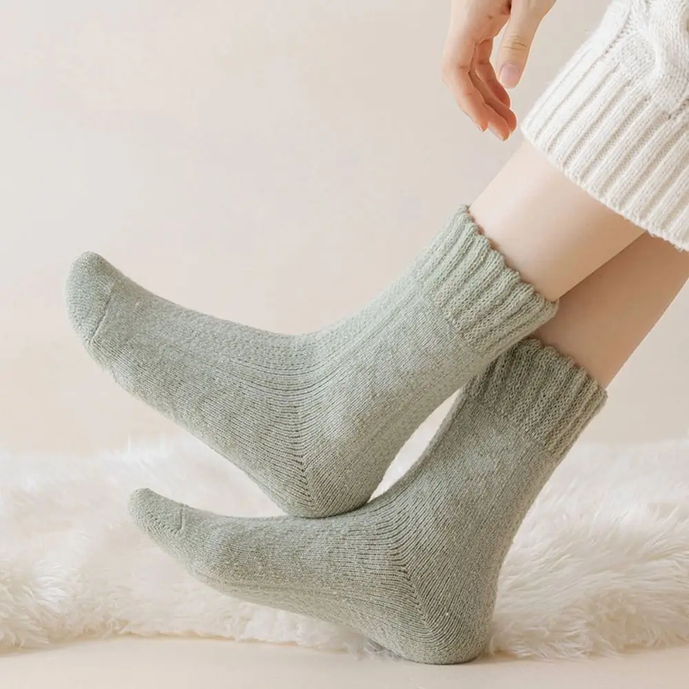 

4Pairs Soft Stripe Grid Thickened Socks Winter Mid-tube Floor Plush Socks Sleeping Hosiery Warm Socks Women For Girls