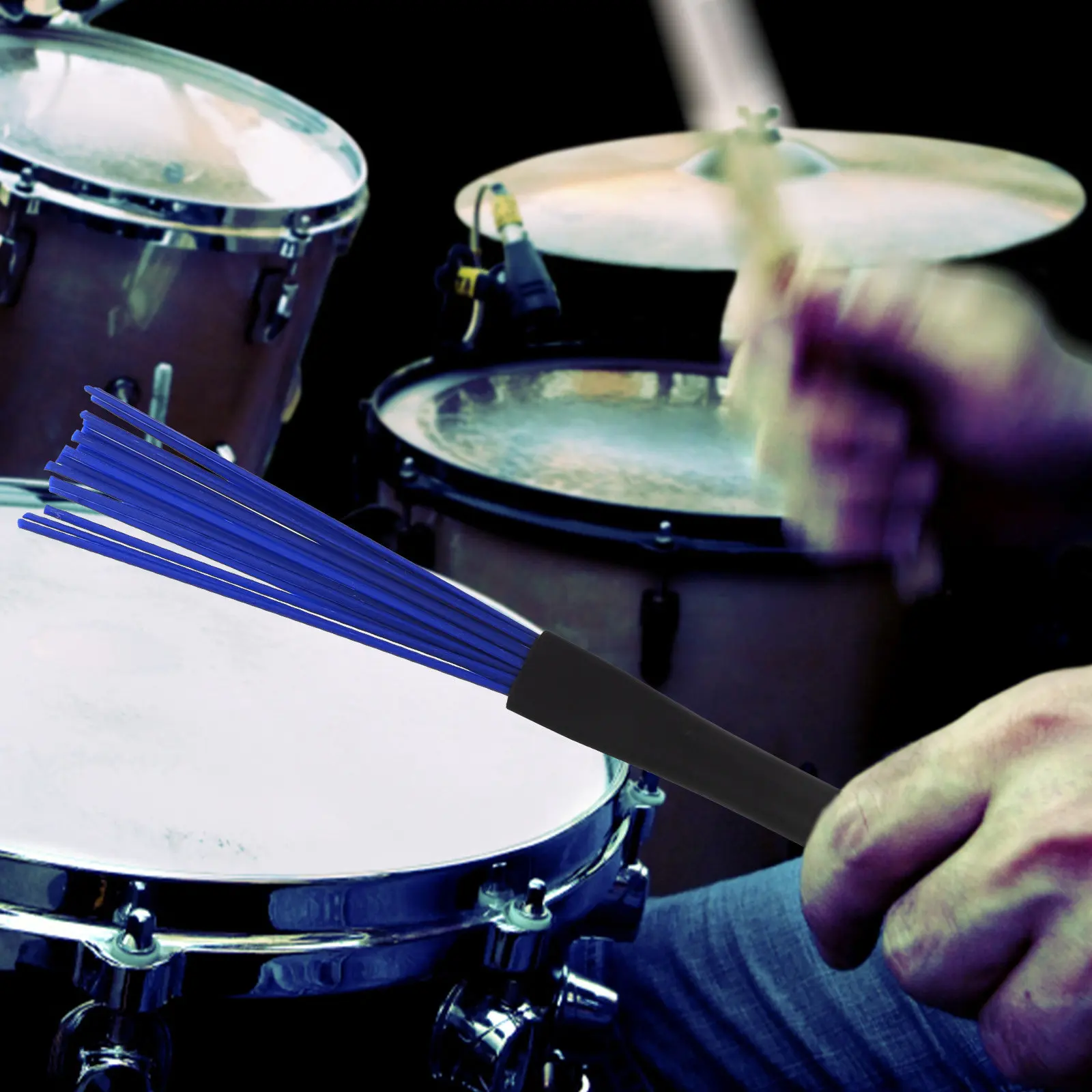 

Набор профессиональных барабанных щеток (1 пара) с нейлоновыми нитями, надежная работа, подходят для всех барабанных установок, идеальный подарок для начинающих, с чехлом для переноски.