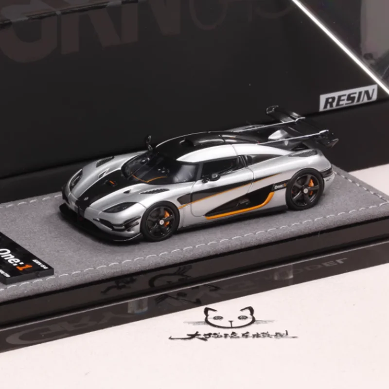 GRN – modèle de voiture en résine One1, échelle 1:64, Collection statique, jouets de vacances décorés, cadeau Souvenir
