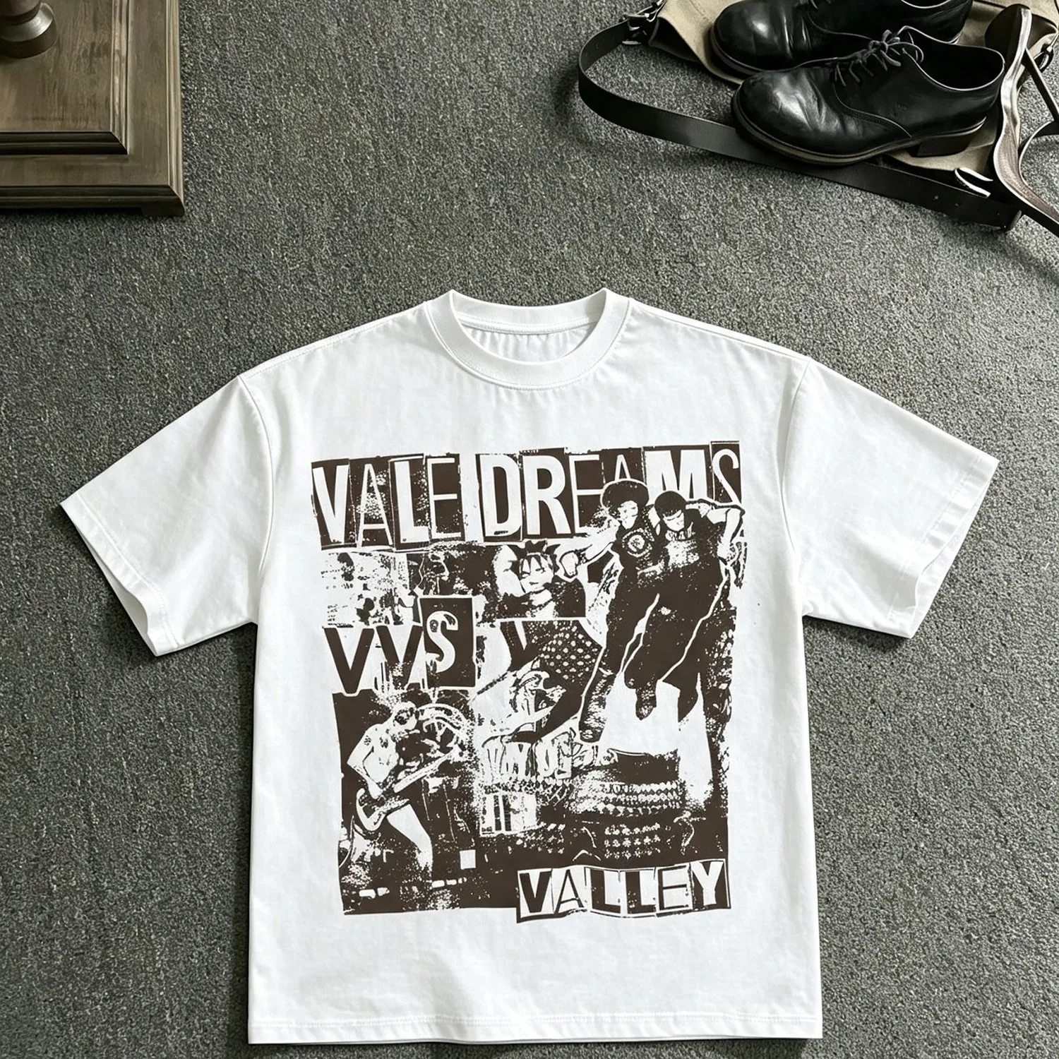 90s Retro Grunge White T Shirt Vintage Band Collage Patchwork Photo Text Print Oversized Loose Fit Cotton Crew Neck Casual Urban Hip Hop Streetwear Top Unisex